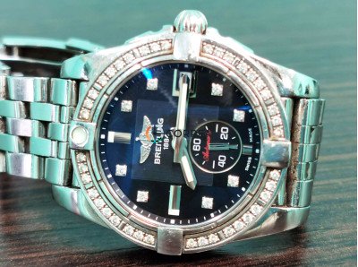 Полировка корпуса и браслета часов Breitling Galactic 36
